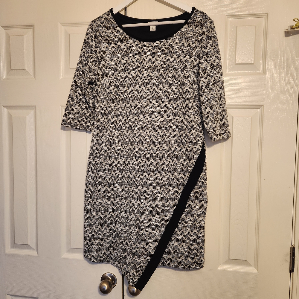 Cato Black and White Zigzag Long Sleeve Dress